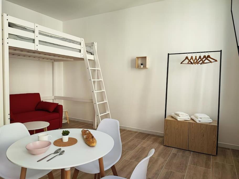 Apartament Escale Entre Cite Et Bastide Clim Wifi Smart Tv Carcassonne Zewnętrze zdjęcie