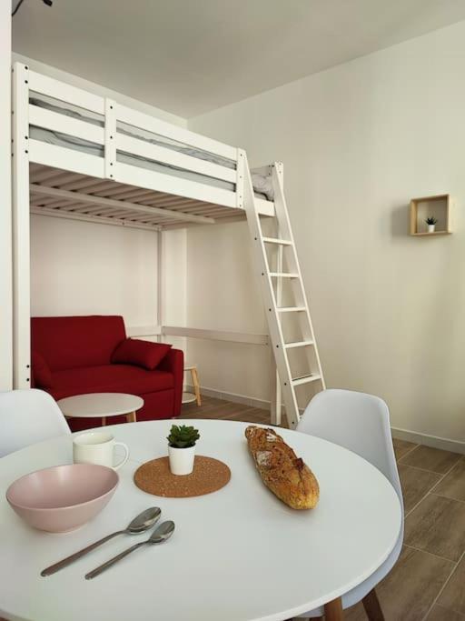 Apartament Escale Entre Cite Et Bastide Clim Wifi Smart Tv Carcassonne Zewnętrze zdjęcie
